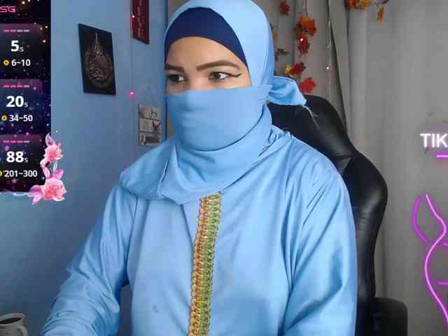 FalakYasin webcam