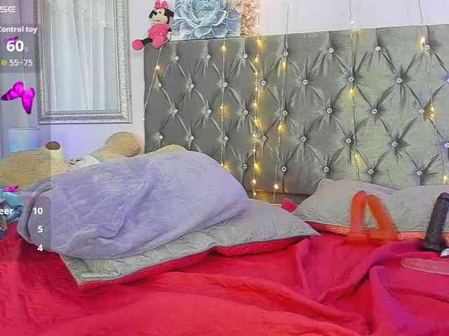 FalakYasin webcam