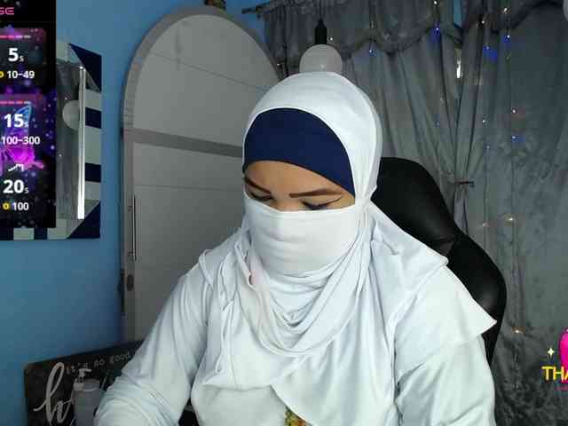 FalakYasin webcam