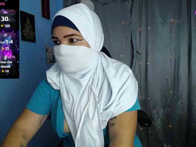 FalakYasin webcam