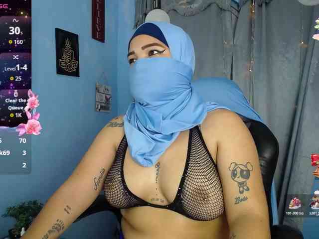 FalakYasin webcam