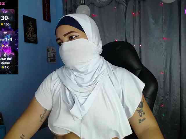 FalakYasin webcam