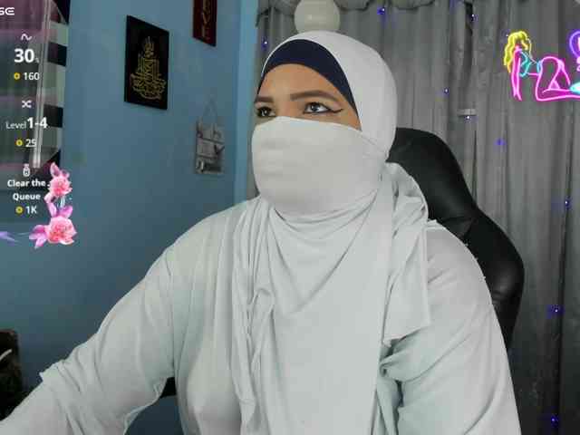 FalakYasin webcam