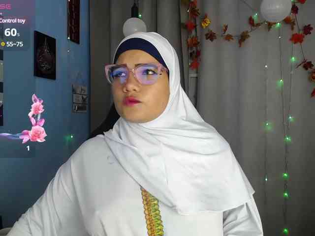 FalakYasin webcam