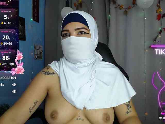FalakYasin webcam