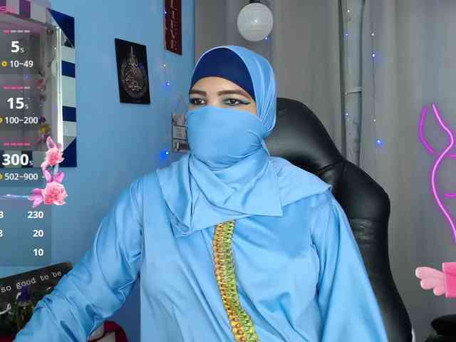 FalakYasin webcam