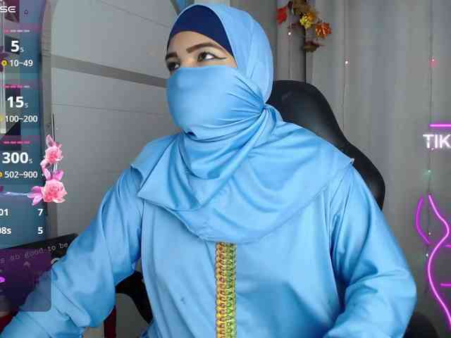 FalakYasin webcam