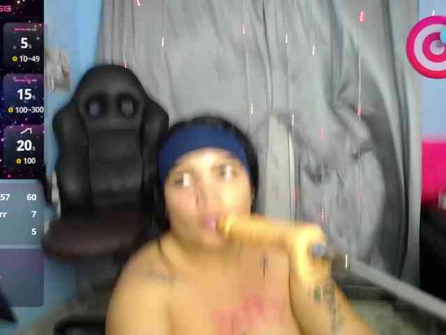 FalakYasin webcam