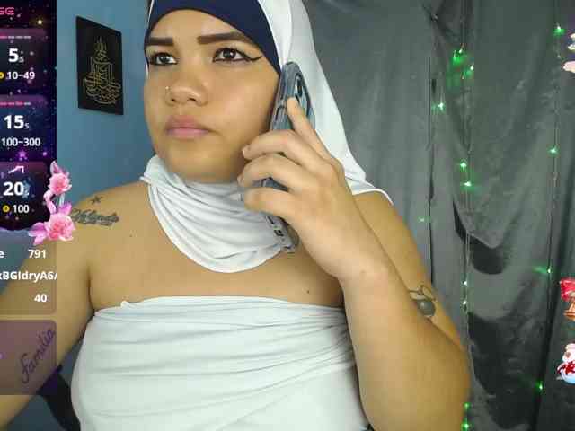 FalakYasin webcam