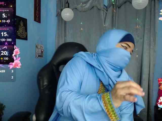 FalakYasin webcam