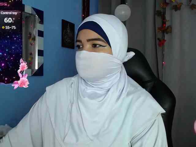 FalakYasin webcam