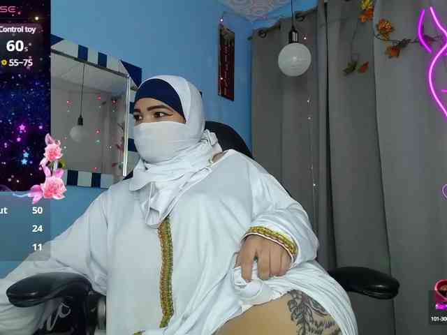 FalakYasin webcam
