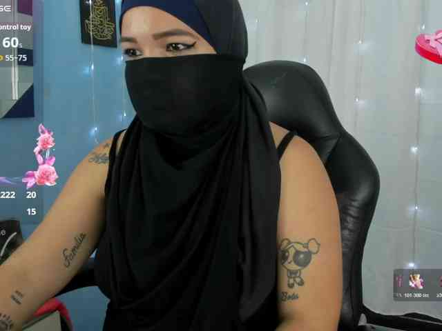 FalakYasin webcam