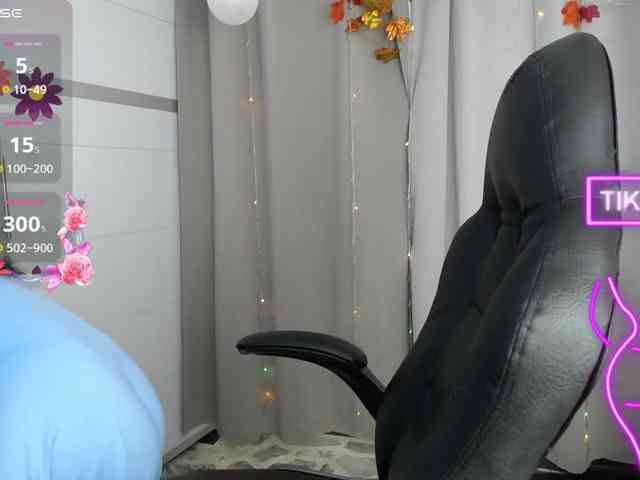 FalakYasin webcam
