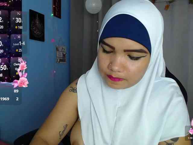 FalakYasin webcam