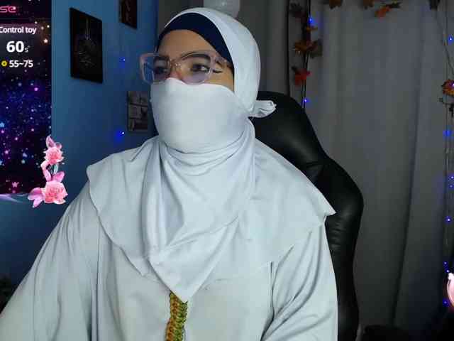FalakYasin webcam