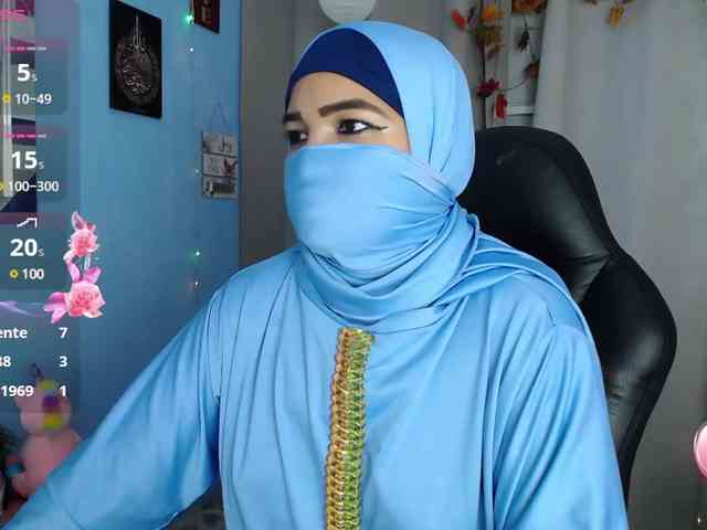 FalakYasin webcam