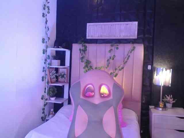 hellenbunnyx webcam