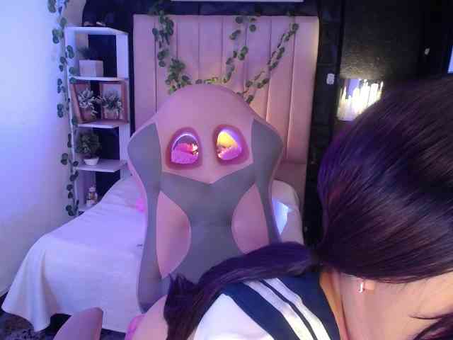 hellenbunnyx webcam