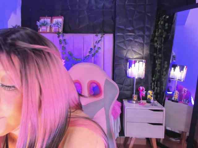 hellenbunnyx webcam