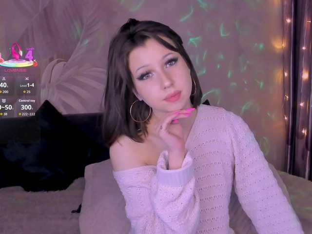 Modelfox's BongaCams show and profile