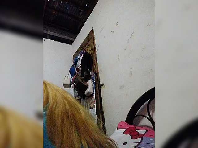 cherrywhite03's BongaCams show and profile