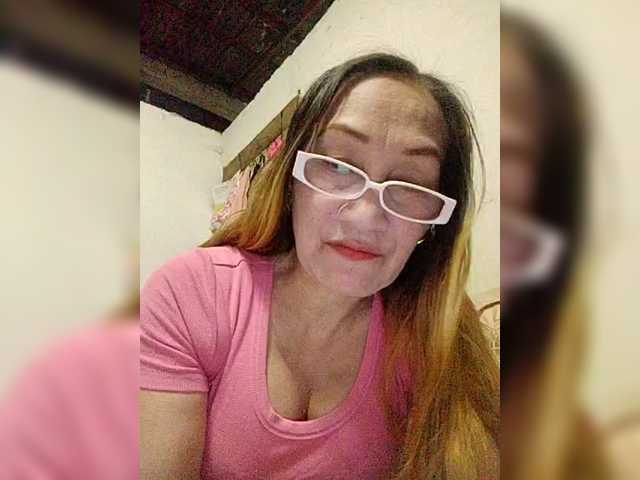 cherrywhite03 webcam