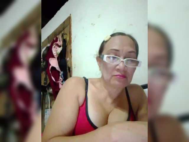 cherrywhite03's BongaCams show and profile