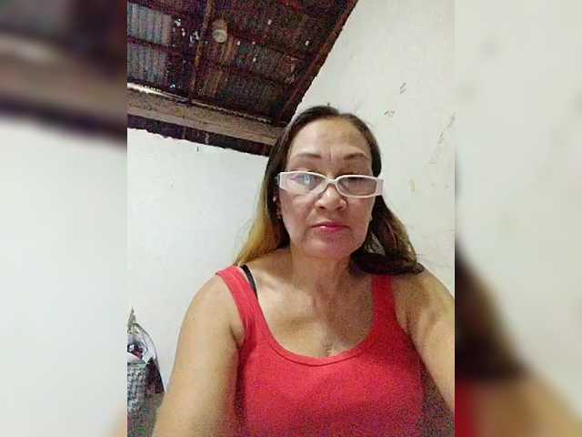 cherrywhite03's BongaCams show and profile