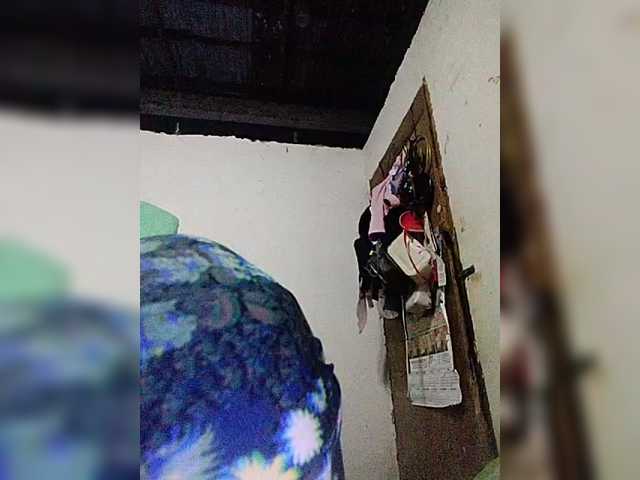 cherrywhite03's BongaCams show and profile