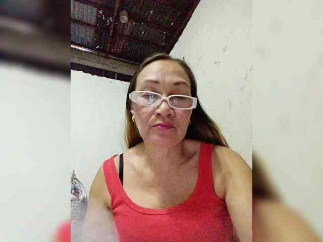 cherrywhite03 webcam