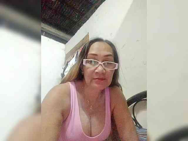 cherrywhite03 webcam