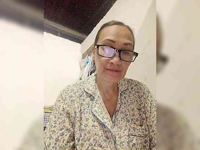 cherrywhite03 webcam