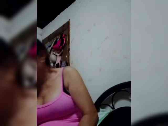 cherrywhite03 webcam