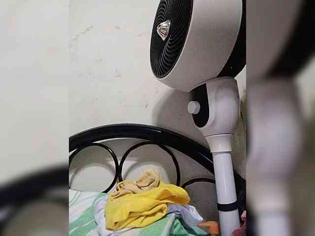 cherrywhite03 webcam