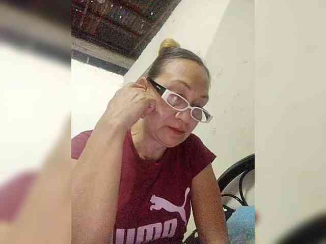 cherrywhite03 webcam