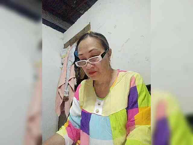 cherrywhite03 webcam