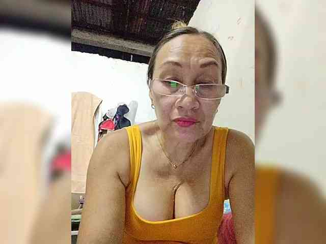 cherrywhite03 webcam
