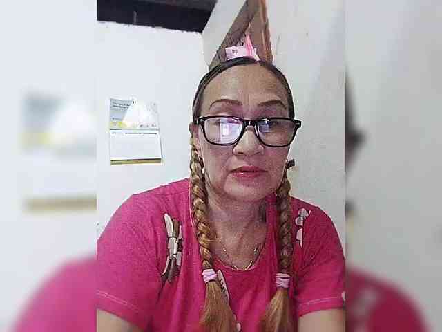 cherrywhite03 webcam