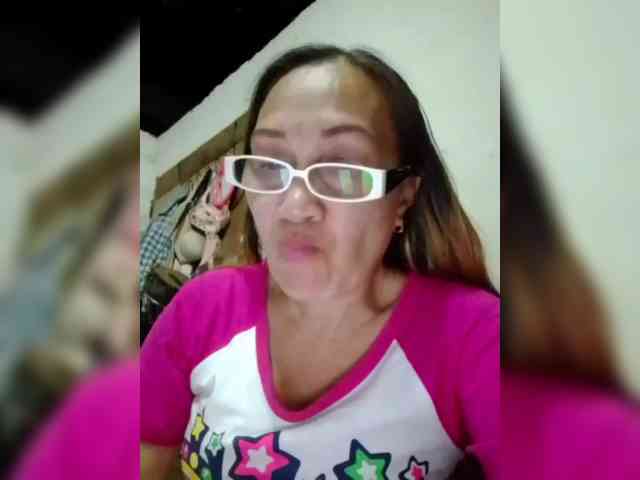 cherrywhite03 webcam