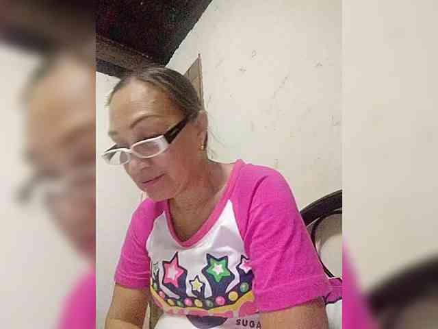 cherrywhite03 webcam