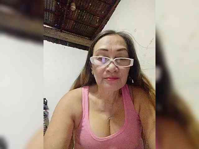 cherrywhite03 webcam