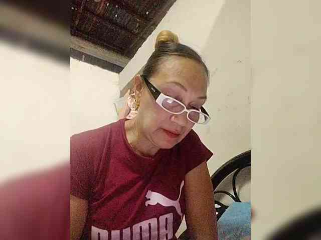 cherrywhite03 webcam