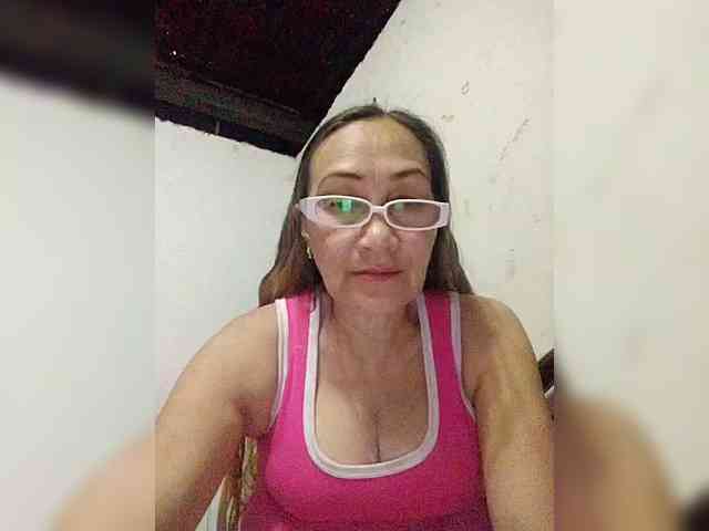 cherrywhite03 webcam