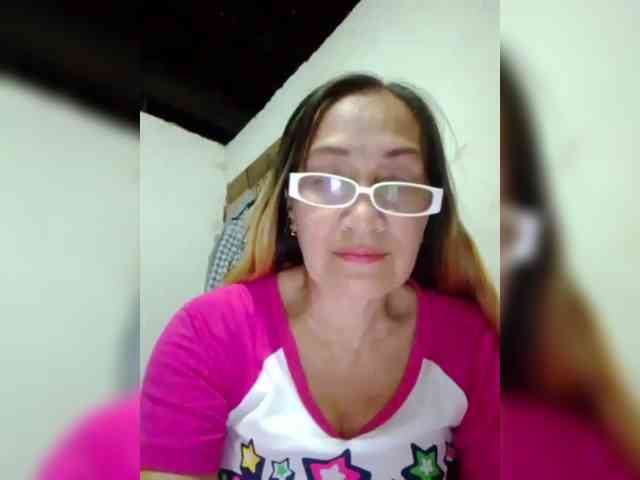 cherrywhite03 webcam