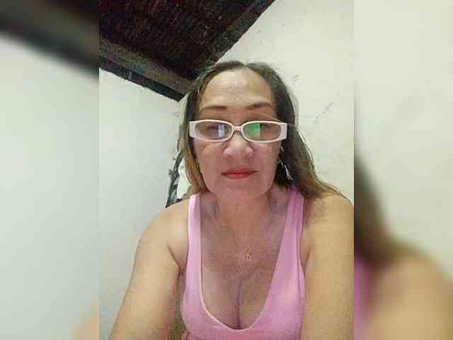 cherrywhite03 webcam