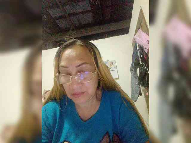 cherrywhite03 webcam