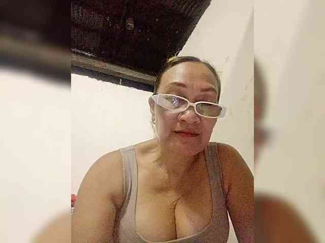 cherrywhite03 webcam