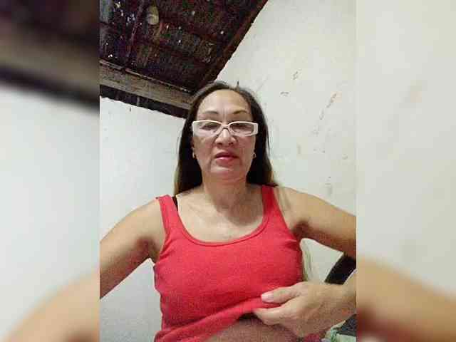 cherrywhite03 webcam