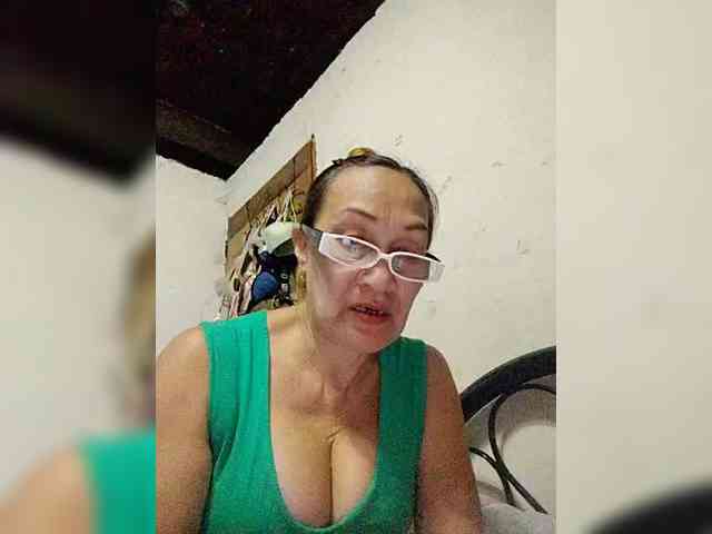 cherrywhite03 webcam